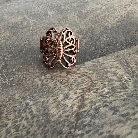 🍭6/$30 Bronze butterfly metallic cut out stretch ring - Picture 6 of 6